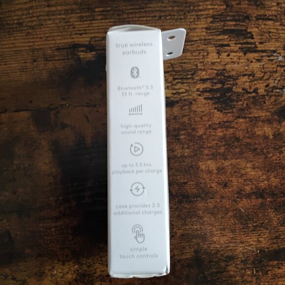 True Wireless Ear buds - Picture 9 of 9